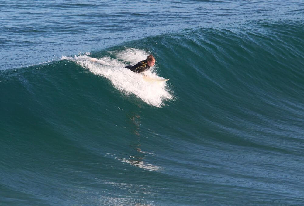 Surfer kurz vor dem Pop Up