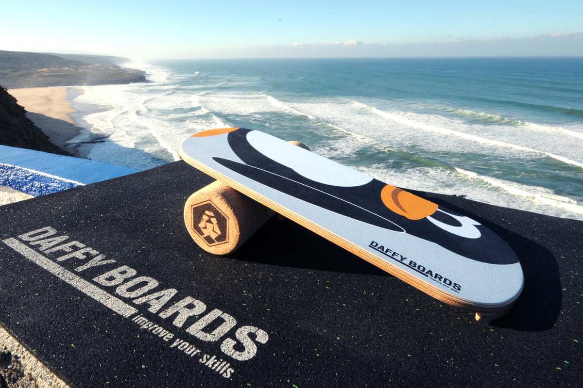 Daffy Boards Allrounder Balance Board – Set Avec Rouleau Liège – Stripe Black – Neuf